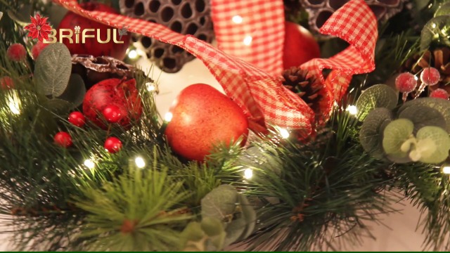 ・.。*Christmas wreath オーバル・.。* Amazon.com: Briful Christmas Wreaths for Front Door 24